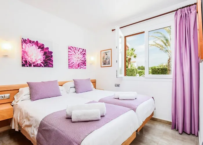 Martina Villa Cala en Forcat